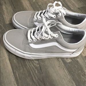 Women’s size 7 Vans
